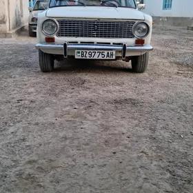 Lada 2104 1985