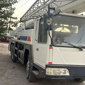 Zoomlion ZLT2000V4 2014