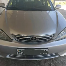 Toyota Camry 2003