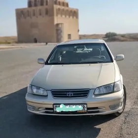 Toyota Camry 1998