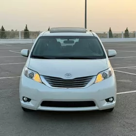 Toyota Sienna 2017