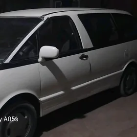 Toyota Previa 1991
