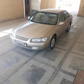 Toyota Camry 1998