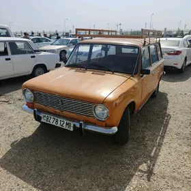 Lada 2102 1982