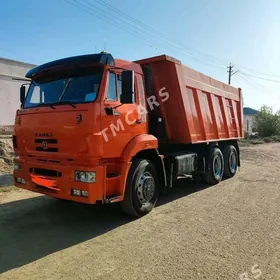 Kamaz 6520 2012