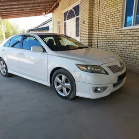 Toyota Camry 2010