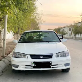 Toyota Camry 1999