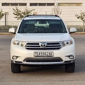 Toyota Highlander 2013