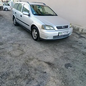 Opel Astra 2000