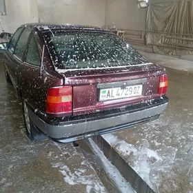 Opel Vectra 1992