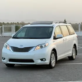 Toyota Sienna 2017