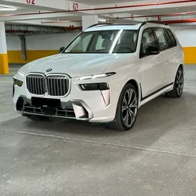 BMW X7 2024