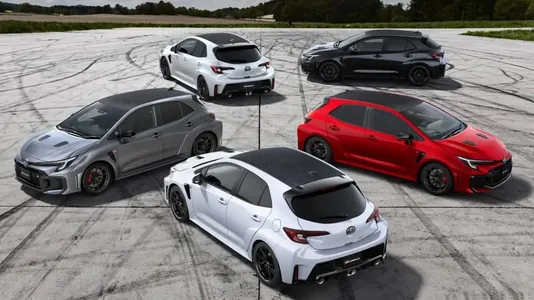 Toyota täzelenen GR Corolla 2026 üçin sargytlary kabul edip başlady