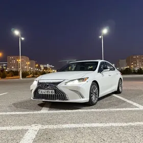Lexus ES 350 2020