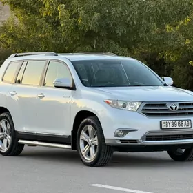 Toyota Highlander 2013