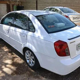 Daewoo Lacetti 2008