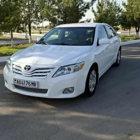 Toyota Camry 2010