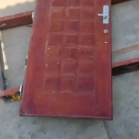 Daşgy türk gapy