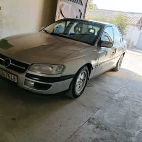 Opel Omega 1995
