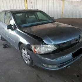 Toyota Avalon 2003