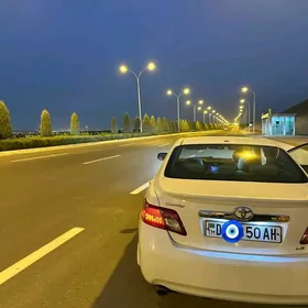 Toyota Camry 2010