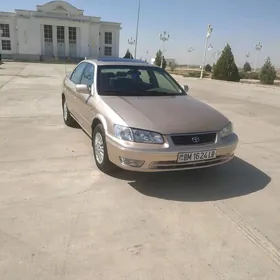 Toyota Camry 1999