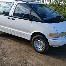 Toyota Previa 1992