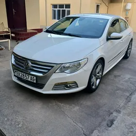 Volkswagen CC 2011
