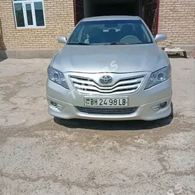 Toyota Camry 2010