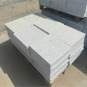 Garnit Гранит 40x40