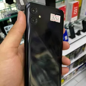 Samsung A04e