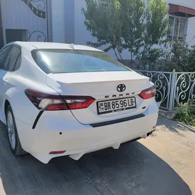 Toyota Camry 2020
