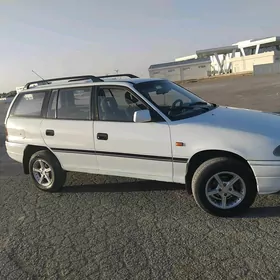 Opel Astra 1993