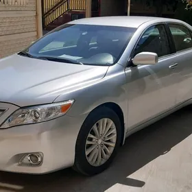 Toyota Camry 2011