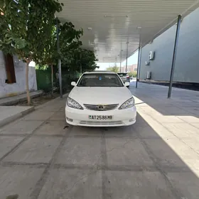 Toyota Camry 2003