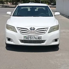 Toyota Camry 2011
