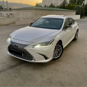 Lexus ES 350 2019