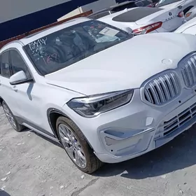 BMW X1 2021