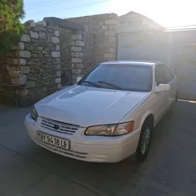 Toyota Camry 1999