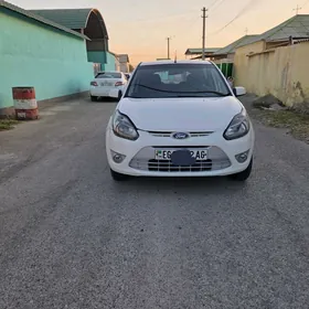 Ford Figo 2012