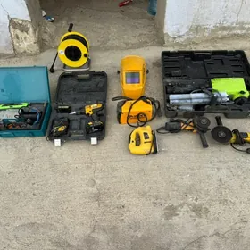 электроинструмент