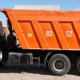 Kamaz 6520 2012