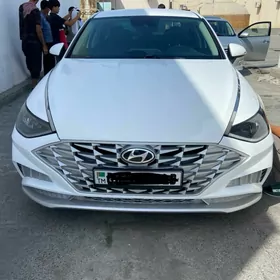 Hyundai Sonata 2020