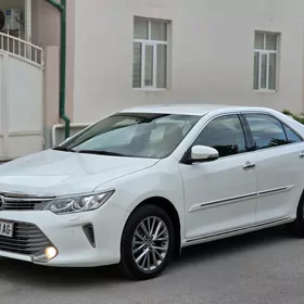 Toyota Camry 2016