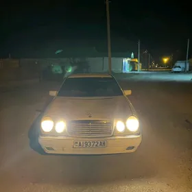 Mercedes-Benz 230E 1996