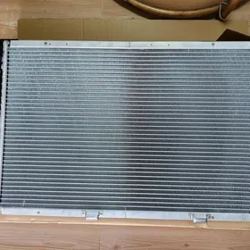 RADIATOR BMW E39 E34 1VANS 2VANUS