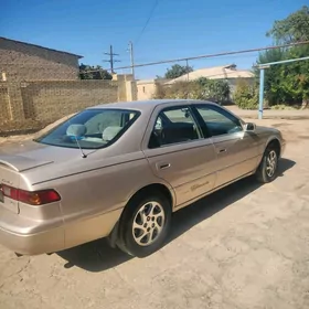 Toyota Camry 1997
