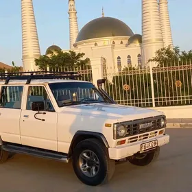 Nissan Patrol 1993