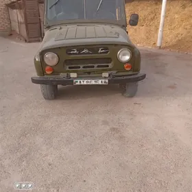 UAZ 469 1986
