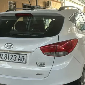 Hyundai Tucson 2011